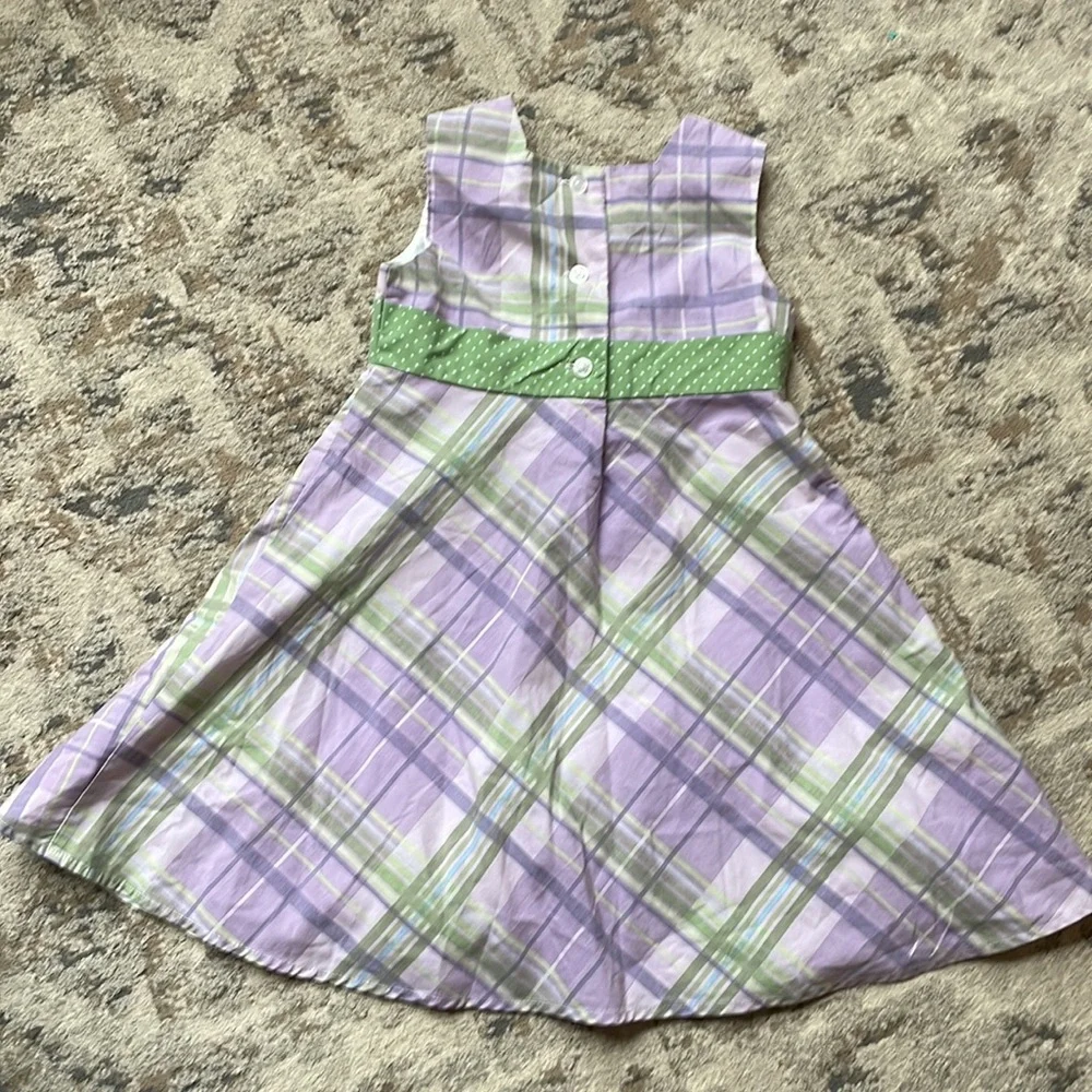 Spring dress - Picture 3 of 4